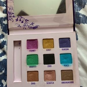 Urban Decay Eyeshadow Palette